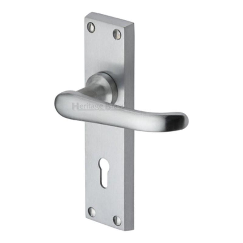 V700 Victorian Lever Lock Furniture - Satin Chrome